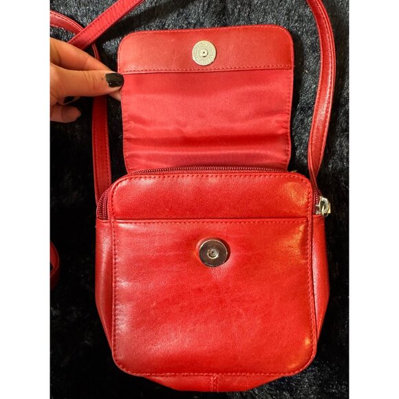 Vintage Hobo International Red Leather Crossbody Bag With Adjustable Strap - Picture 3 of 8